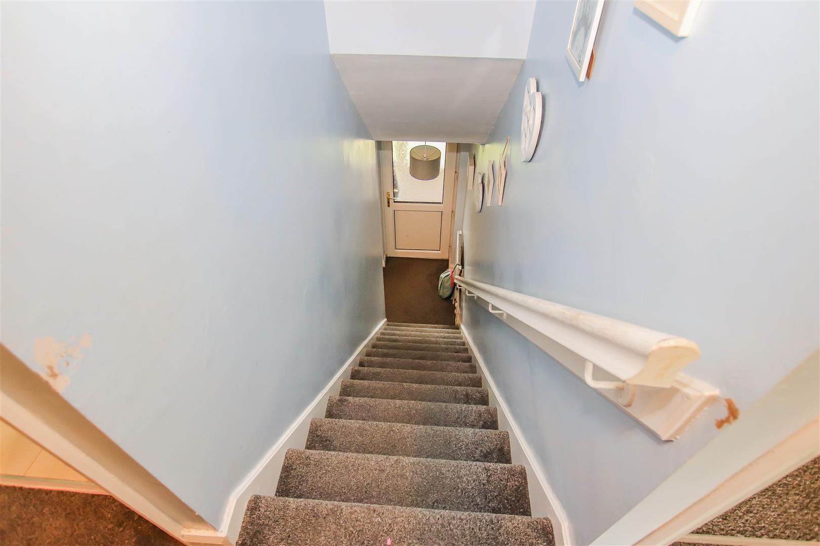 FIRST FLOOR LANDING